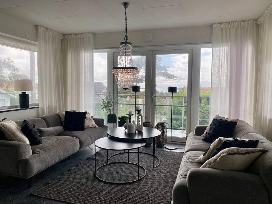 Villalaegenhet I Askim Med Havsutsikt Göteborg Extérieur photo